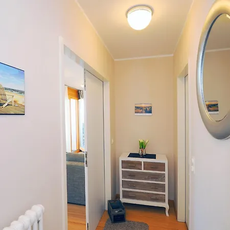 Lejlighed Kaiservillen - Mit 1 Schlafzimmer Und Terrasse D101 *